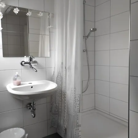 Schoen Und Gut In Refrath Bei Koeln Apartamento *