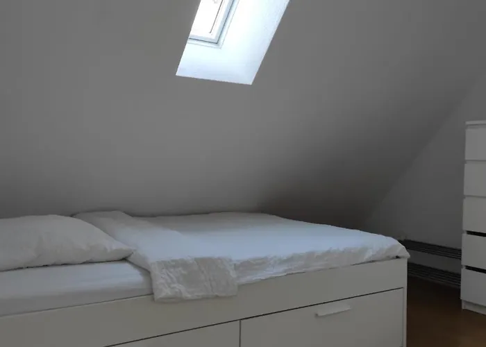 Schoen Und Gut In Refrath Bei Koeln Lejlighed Bergisch Gladbach